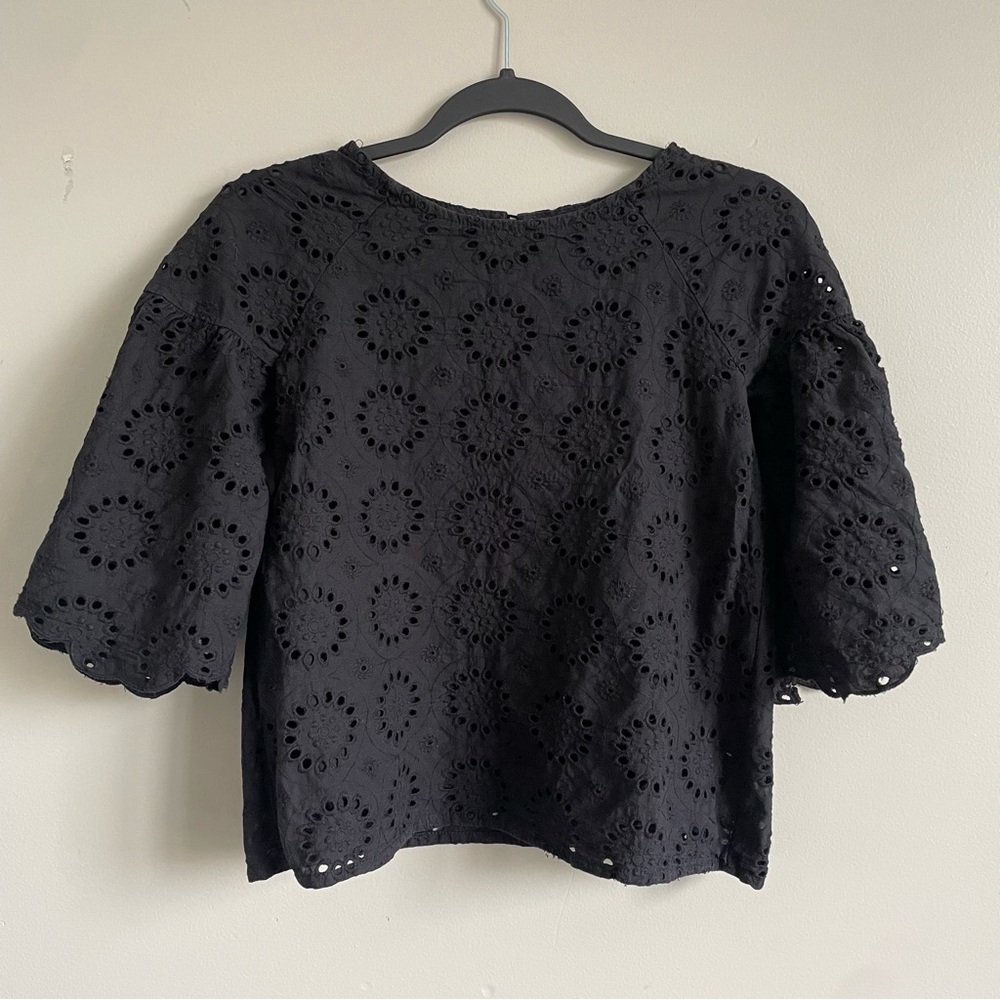 Foschini Scalloped Edge Laser Cut top 6